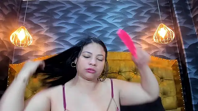 NahomiFireSex online show from May 2026 01:47:01 PM
