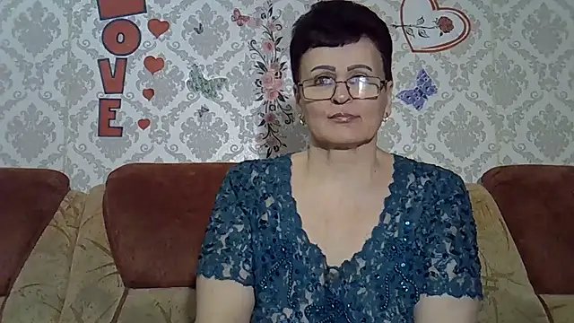 PaulaGolden online show from April 2026 07:07:02 PM