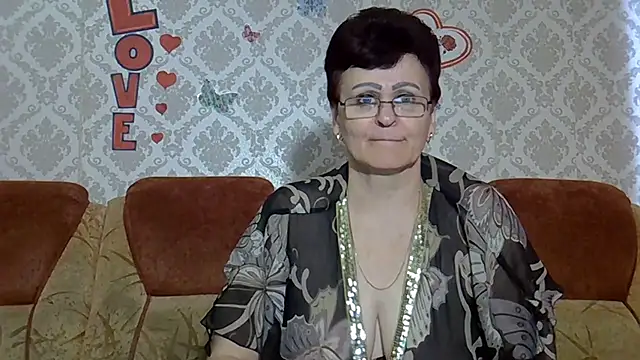 PaulaGolden online show from October 2025 07:44:01 AM