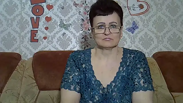 PaulaGolden online show from April 2026 06:43:01 PM