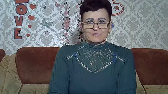 Snapshot of PaulaGolden chatting on May 2026 12:55:01 PM PaulaGolden online show from May 2026 12:55:01 PM