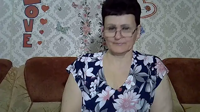 PaulaGolden online show from April 2026 06:53:01 PM