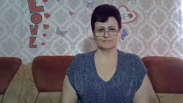 PaulaGolden online show from November 2025 10:14:02 AM