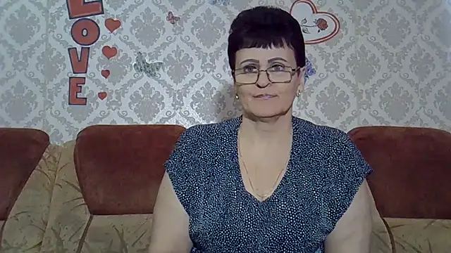 PaulaGolden online show from November 2025 08:14:02 AM