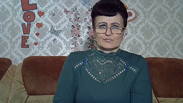Snapshot of PaulaGolden chatting on May 2026 07:22:02 PM PaulaGolden online show from May 2026 07:22:02 PM