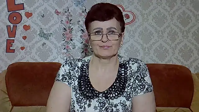 PaulaGolden online show from July 2026 07:54:01 PM