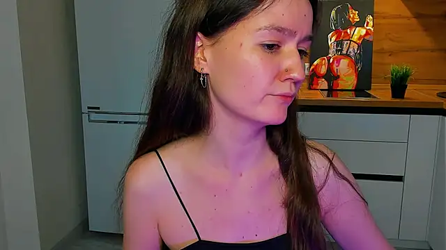 Snapshot of ameli_moon chatting on January 2025 05:51:02 PM ameli moon online show from January 2025 05:51:02 PM