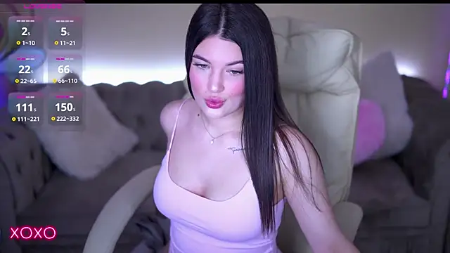 YourLolaBunny online show from March 2026 08:02:01 PM