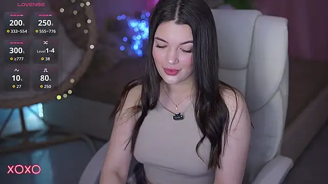 YourLolaBunny online show from April 2026 06:20:01 AM