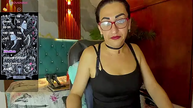 sabrina dupont online show from December 2025 01:28:01 PM