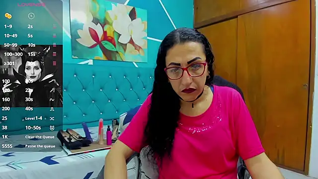 sabrina dupont online show from October 2025 12:47:02 PM