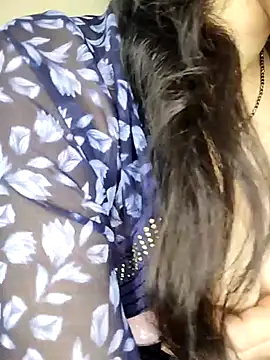 Snapshot of Fair-magic-woman chatting on February 2025 10:43:01 PM Fair-magic-woman online show from February 2025 10:43:01 PM