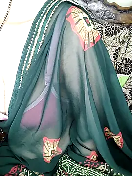 Snapshot of Fair-magic-woman chatting on September 2025 10:31:02 PM Fair-magic-woman online show from September 2025 10:31:02 PM