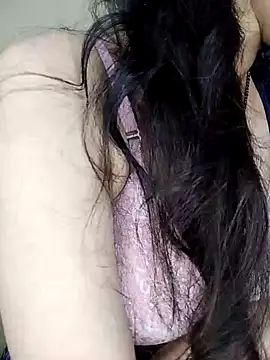 Snapshot of Fair-magic-woman chatting on February 2025 07:40:02 PM Fair-magic-woman online show from February 2025 07:40:02 PM