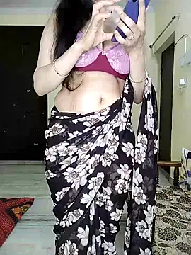 Fair-magic-woman online show from March 2026 11:43:02 PM