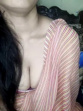 Snapshot of Fair-magic-woman chatting on December 2025 08:08:02 PM Fair-magic-woman online show from December 2025 08:08:02 PM