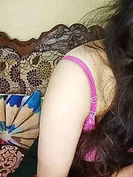 Snapshot of Fair-magic-woman chatting on October 2025 10:10:02 PM Fair-magic-woman online show from October 2025 10:10:02 PM