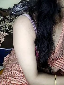 Snapshot of Fair-magic-woman chatting on November 2025 09:15:02 PM Fair-magic-woman online show from November 2025 09:15:02 PM