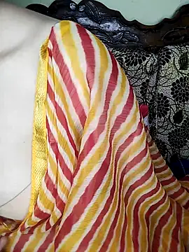 Snapshot of Fair-magic-woman chatting on September 2025 06:21:02 PM Fair-magic-woman online show from September 2025 06:21:02 PM