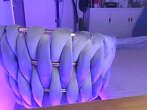 trippy tina online show from May 2026 08:41:04 AM
