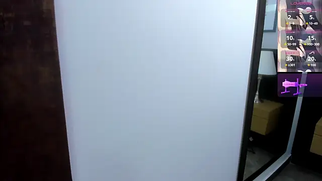 Snapshot of zoi_jazmin chatting on November 2025 04:00:02 AM zoi jazmin online show from November 2025 04:00:02 AM