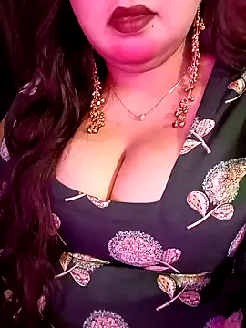 Suhanakhan00 online show from March 2026 07:30:01 AM