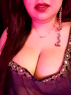 Suhanakhan00 online show from April 2026 06:16:01 PM