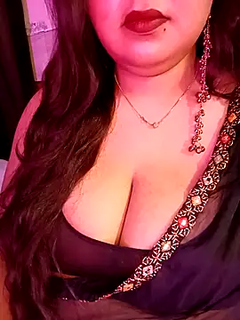 Suhanakhan00 online show from April 2026 09:35:02 AM