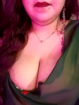 Suhanakhan00 online show from May 2026 08:08:01 AM