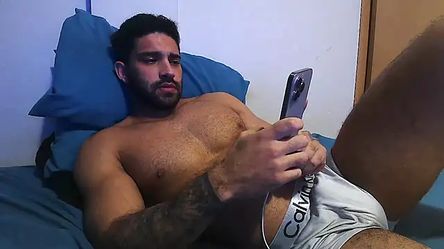 Snapshot of macho_fit chatting on June 2026 12:32:01 AM macho fit online show from June 2026 12:32:01 AM