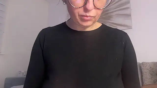 Serena 4you online show from February 2026 05:35:02 PM