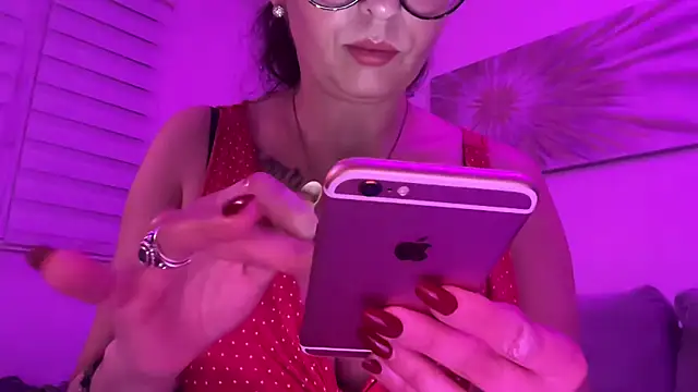 Serena 4you online show from February 2026 06:40:02 PM