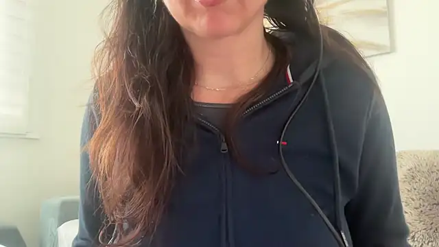 Serena 4you online show from May 2026 05:43:02 PM