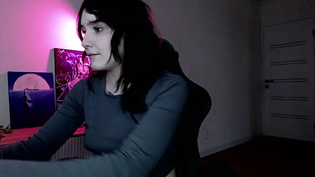 Princess Shy    online show from November 2025 12:31:02 PM