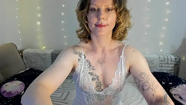 AngelikaBurn online show from June 2026 06:09:01 PM