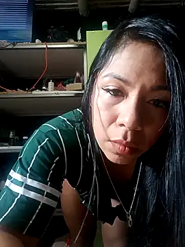 Karenn12 online show from February 2026 08:17:02 PM