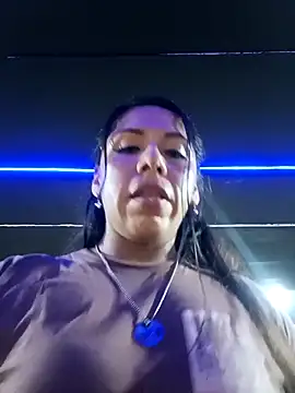 Karenn12 online show from March 2026 03:24:01 AM