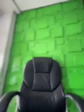 Sophie LS online show from April 2026 09:38:01 PM