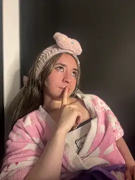 Snapshot of Sophie_LS chatting on February 2025 07:26:02 AM Sophie LS online show from February 2025 07:26:02 AM