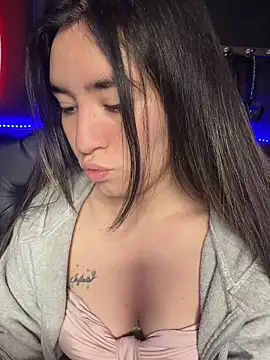 Sophie LS online show from April 2026 12:06:02 AM