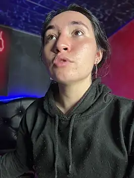 Sophie LS online show from January 2026 02:37:01 AM