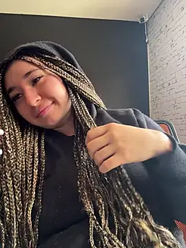 Sophie LS online show from February 2026 05:20:02 PM