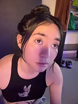 Sophie LS online show from April 2026 01:46:01 AM