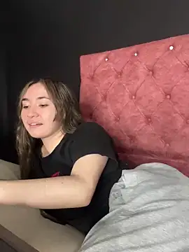 Snapshot of Sophie_LS chatting on March 2025 05:54:01 AM Sophie LS online show from March 2025 05:54:01 AM