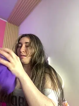 Snapshot of Sophie_LS chatting on March 2025 02:36:01 AM Sophie LS online show from March 2025 02:36:01 AM