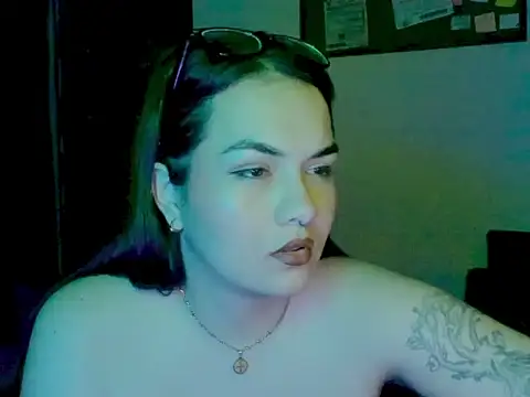 Snapshot of Babe-sofi chatting on August 2026 03:59:01 AM Babe-sofi online show from August 2026 03:59:01 AM