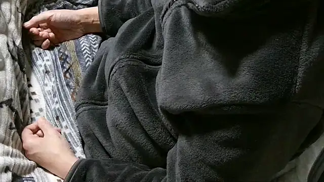 cinnabar red online show from April 2026 12:34:01 PM