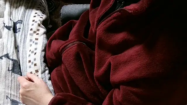 cinnabar red online show from April 2026 02:04:01 AM