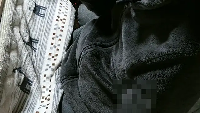 cinnabar red online show from April 2026 01:39:01 PM