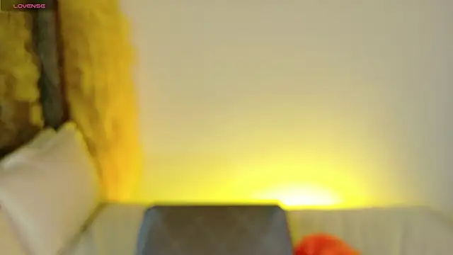 astridjonness online show from April 2026 02:06:01 AM